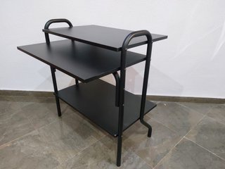 Mesa para monitor y teclado