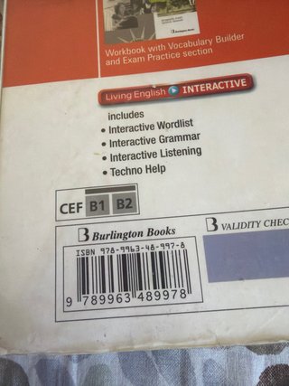 Living English 2 Bachillerato. Student's book