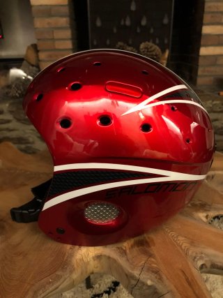 Casco de esquí Salomon rojo