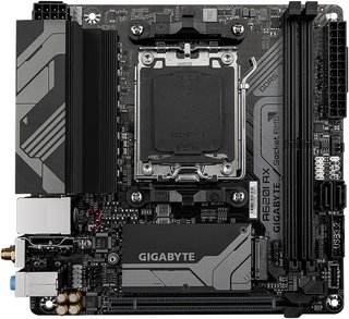Placa Base Gigabyte A620I AX AM5 DDR5 NUEVA
