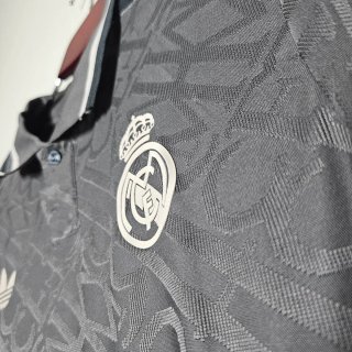 Real Madrid 24/25 Prezzo originale 150€