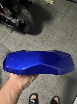 Colin monoplaza R6 Yamaha azul