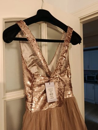 Vestido de fiesta lentejuelas dorado Coast
