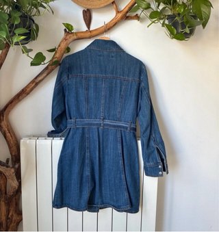 Vestido vaquero Zara con cinturón