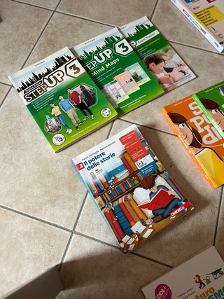 Libri scolastici scuole medie per terza
