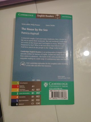 Libro The House by The Sea