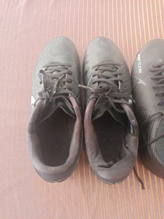 Botines de fútbol Nike negros