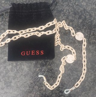Cadena para gafas Guess