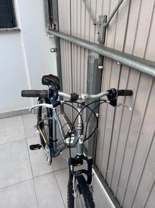 Bicicleta Btwin Gris