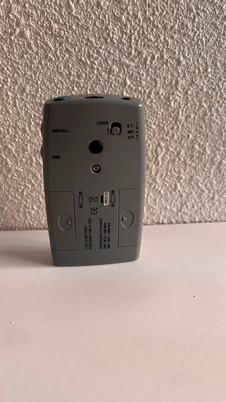 Radio Portátil Sangean DT-210V