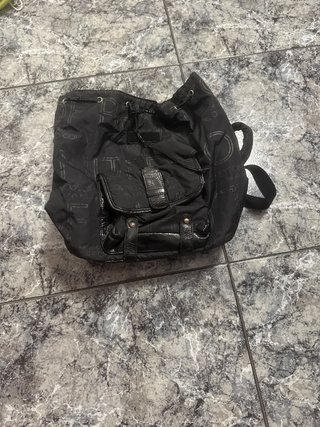 Mochila Bolso United Colors of Benetton Negra
