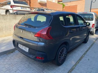 Peugeot 3008 2011