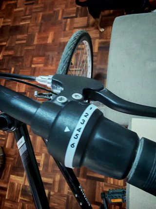Bicicleta Riverside Negra. Precio en Decathlon€260
