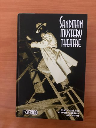 Integral 1 de Sandman Mystery Theatre. Perfecto es