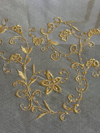 Manteletas falleras