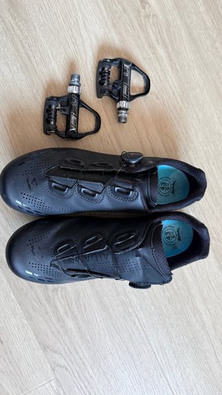Zapatillas Spiuk Carretera + Pedales VP-R73