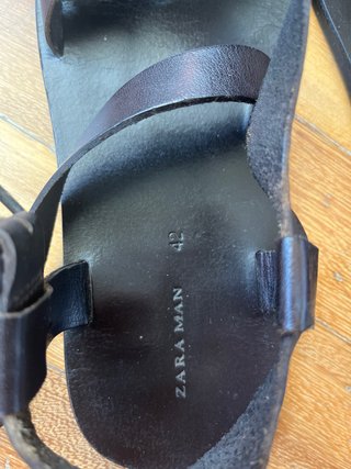 Sandalias de piel para hombre