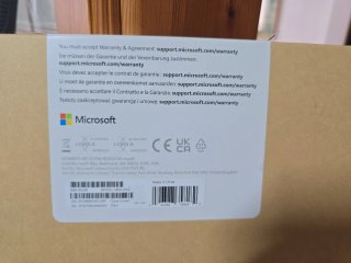 Teclado Microsoft Surface Signature SIN ABRIR.
