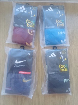 Lote 4 medias fútbol infantil Adidas Nike