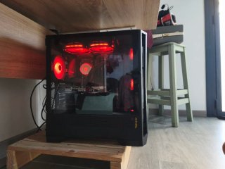 PC Gaming 4070 12gb ryzen 7 5800x 32gb Ram 2TB
