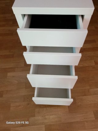 Cajonera blanca Ikea