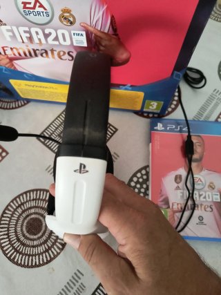 PS4 (PlayStation 4) FIFA 20 Edición Especial