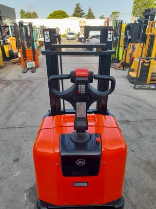 Apilador BT 125 L