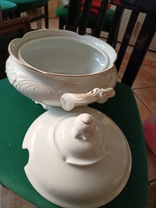 Sopera porcelana Alambra 23cm dorada