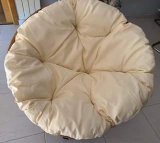 Sillón Ratán Beige con Cojín