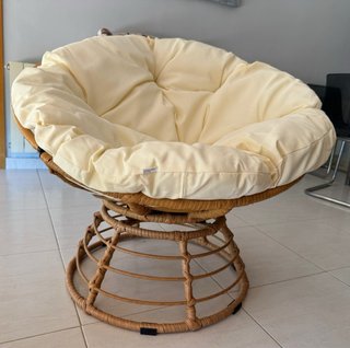 Sillón Ratán Beige con Cojín