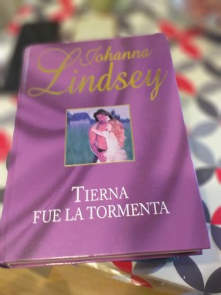 7 libros de historias románticas como nuevos