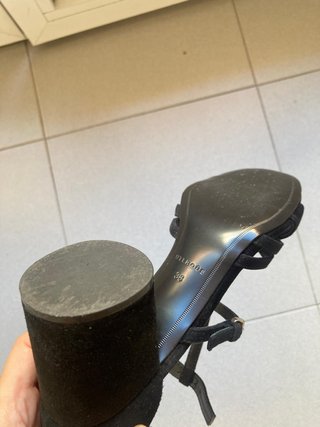 Sandalias tacón Uterqüe negras