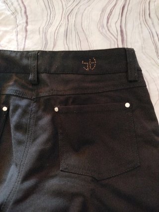 Pantalón negro Silvian Heach chica 14 años