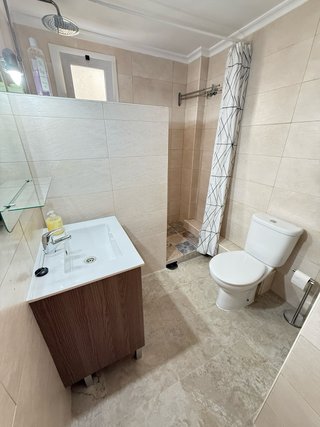Habitaciones estudiantes Camino Suárez – Málaga