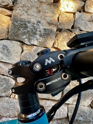 Megamo Kansas E-Gravel 2023 SRAM Apex 1x11v