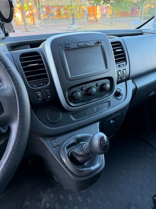 Opel Vivaro 2016