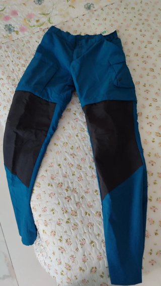 Pantalón Montaña Desmontable Sin Estrenar. T 12-13