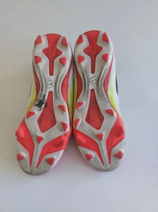 Botas de fútbol para niño talla 35