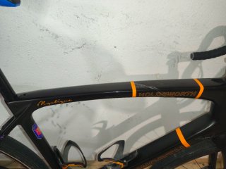 Bicicleta Gravel Holdsworth Negra
