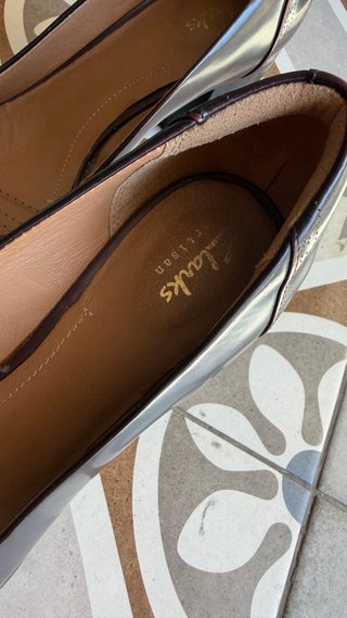Zapatos de tacón Clarks piel burdeos