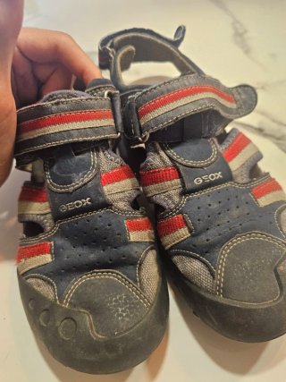 Sandalias Geox niño azul y rojo