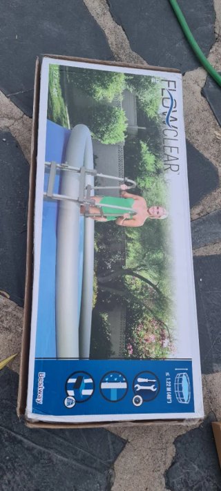 Piscina Toi, modelo Canarias desmontable metal/plá