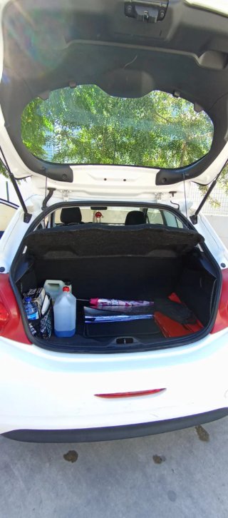 Peugeot 208 2014
