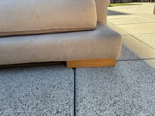 Sofá Banak Importa Beige Tela