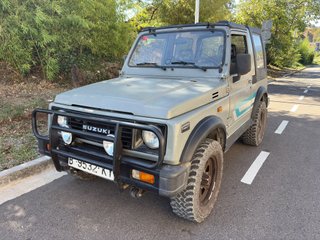 Suzuki Samurai 1990