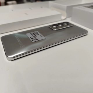 OPPO Reno12 5G 256GB / 12GB RAM