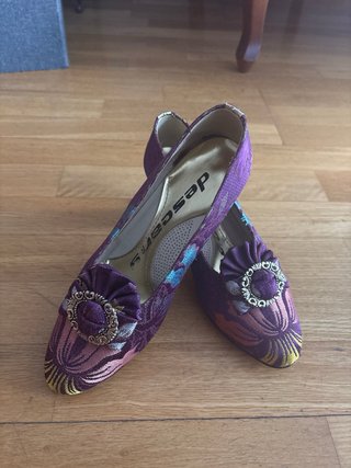 Traje fallera morado y dorado