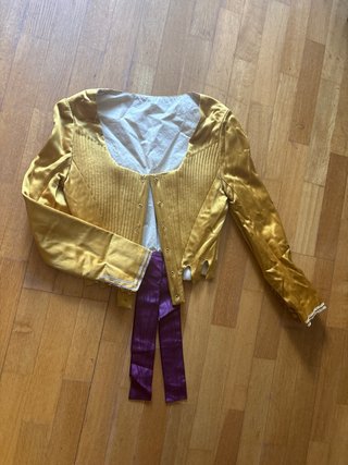 Traje fallera morado y dorado