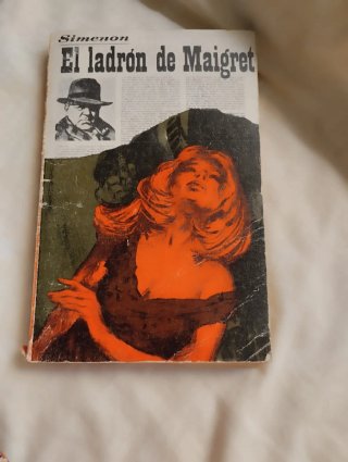 Novela "El ladrón de Maigret"
