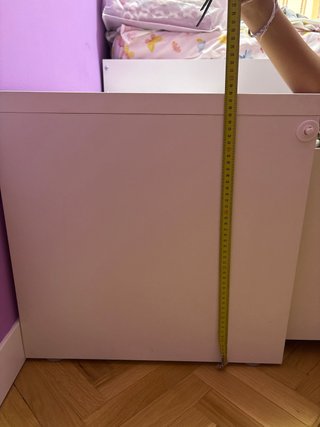 Baúl de almacenaje verde y blanco